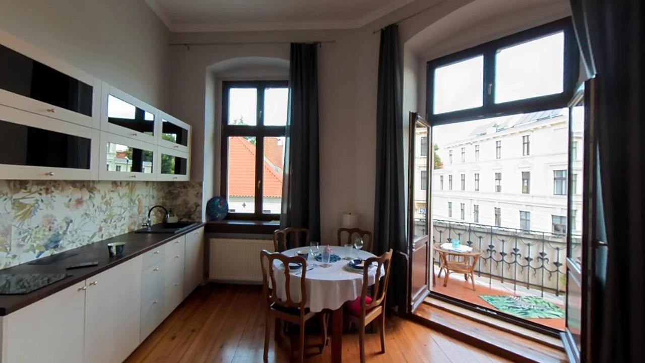 Astronomiczny Apartament , Mieszkanie 2 Pokojowe. Parking. Stary Toruń المظهر الخارجي الصورة